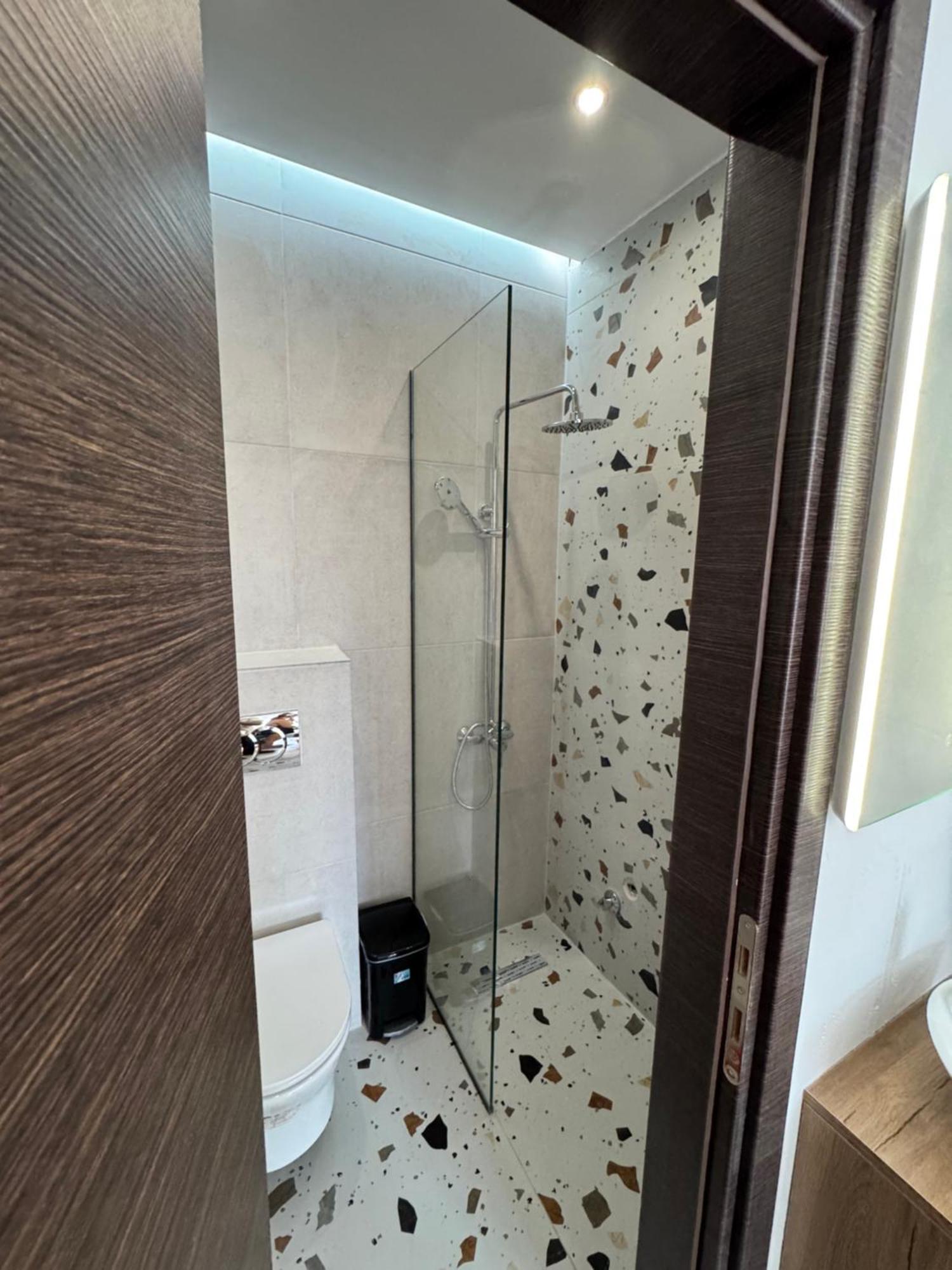 Central Apartment 6 Larissa Luaran gambar